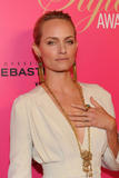 Amber Valletta Th_90955_Amber_Valletta_6th_Annual_Hollywood_Style_Awards_27_123_480lo